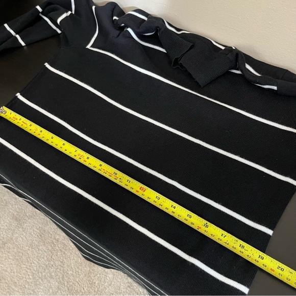 Cable & Gage Tunic Length Mock Neck Sweater - Black and White Stripe - Picture 10 of 12